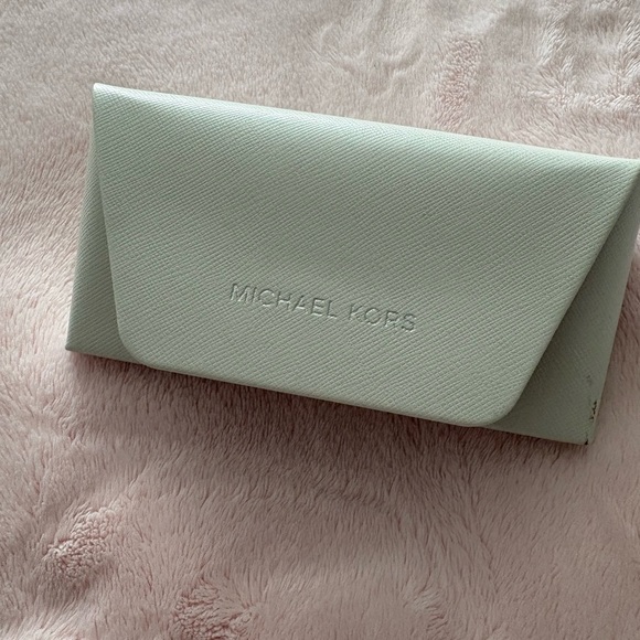 Michael Kors Sunglasses - Picture 7 of 10